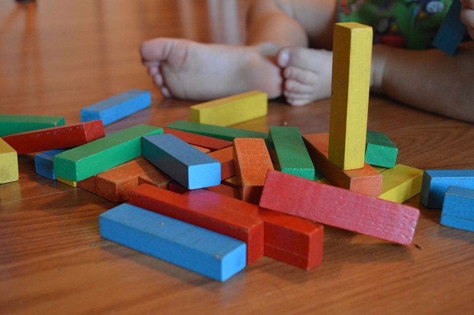 As brincadeiras como recurso para a psicoterapia infantil - Pró-Saúde